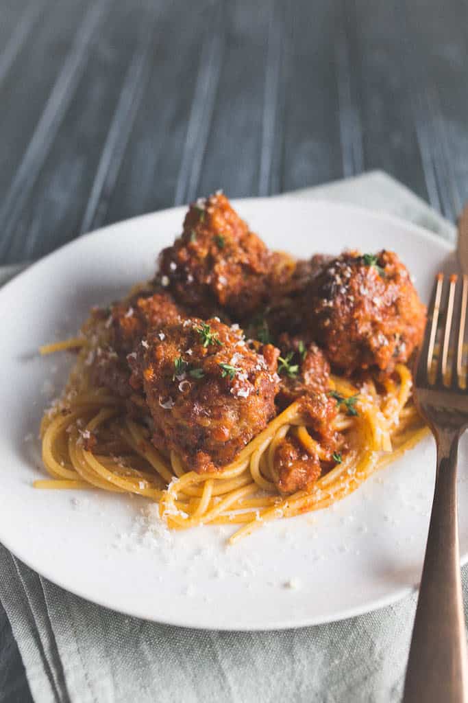 slow cooker meatballs with marinara sauce Grits and Chopsticks