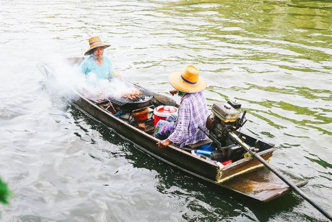 bangkok satay lady by boat